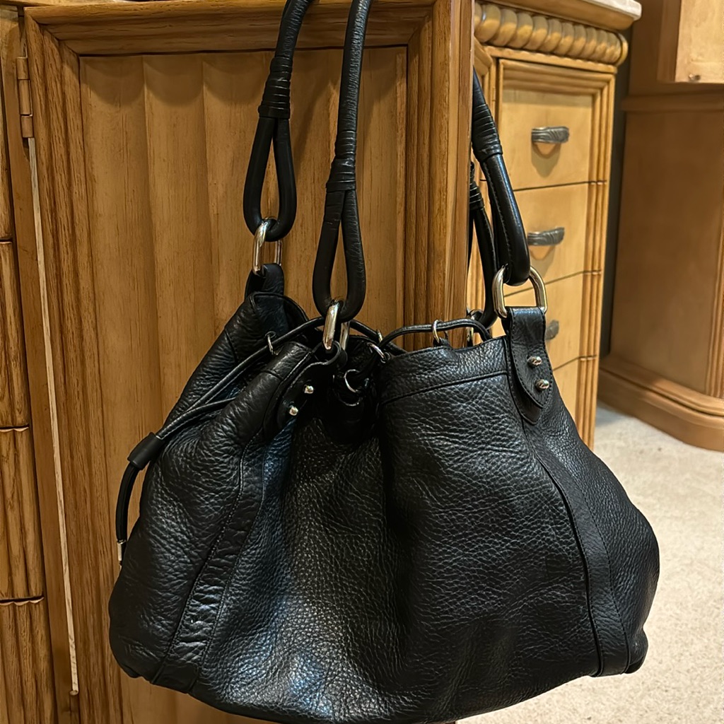 Donald Pliner Black Leather Purse With Dust Bag